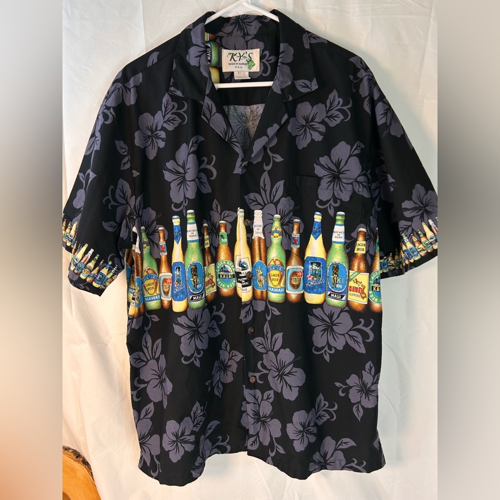 Ky's‎ Hawaiian Aloha Shirt hibiscus floral & beer bottle pattern Men’s Size XL